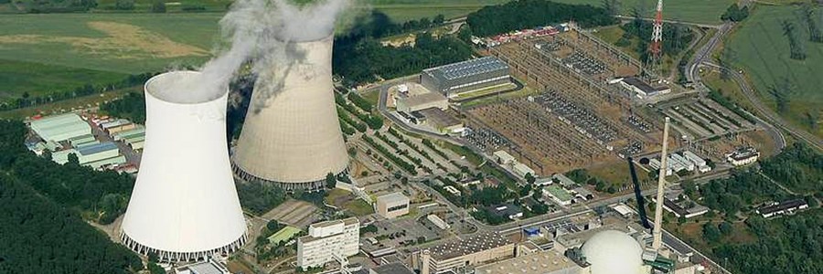 Skråfoto av kjernekraftverk i Tyskland