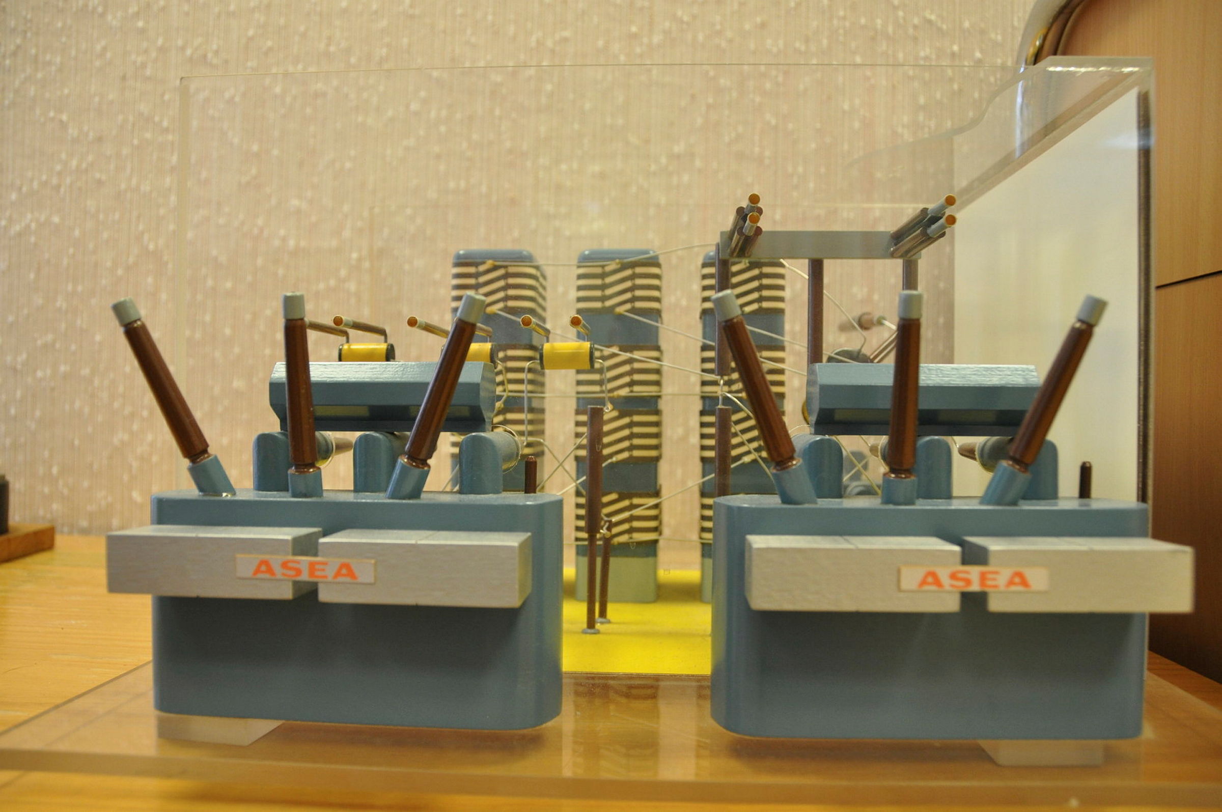 Interiør fra industribygg.